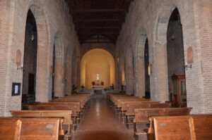 interno chiesa