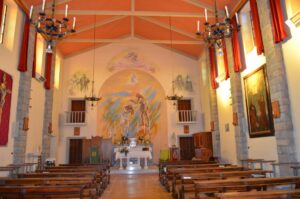 Interno Chiesa di Livergnano